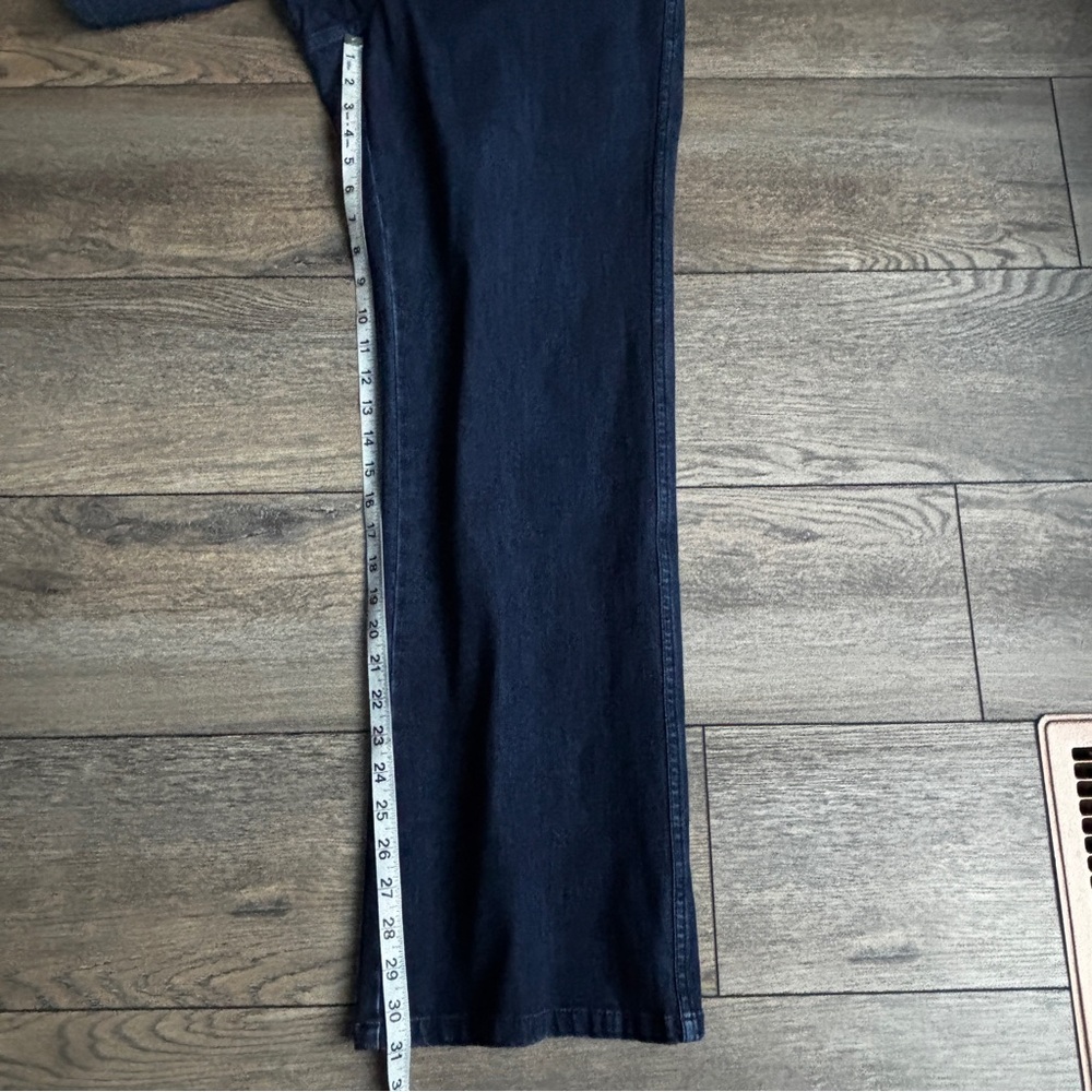 Soft Surroundings Dark Blue Denim Pull On Bootcut Jeans Sz XL - Picture 8 of 11
